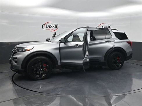 Used 2021 Ford Explorer ST w/ Equipment Group 401A image 32