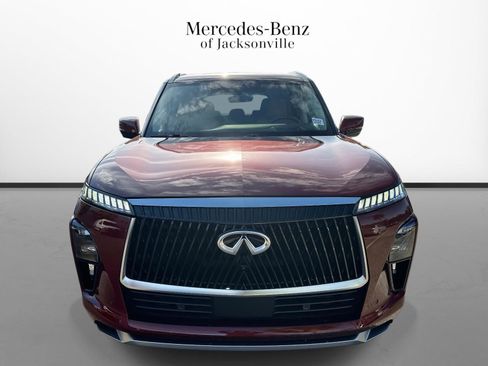 Used 2025 INFINITI QX80 Luxe RWD image 8