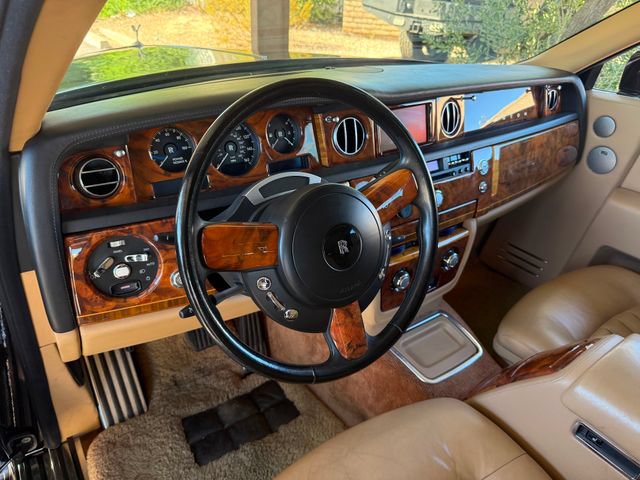 Used 2006 Rolls-Royce Phantom Sedan RWD image 14