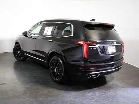Used 2024 Cadillac XT6 Luxury AWD/4WD image 2