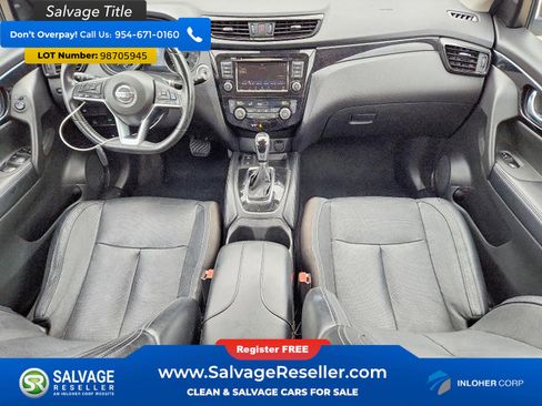 Used 2019 Nissan Rogue Sport SL AWD/4WD image 11