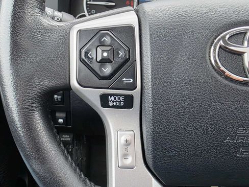 Used 2016 Toyota Tundra Limited w/ Limited Premium Package AWD/4WD image 32