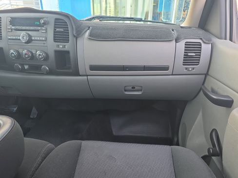 Used 2013 Chevrolet Silverado 1500 W/T w/ LS Package image 24