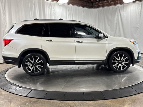 Used 2019 Honda Pilot Elite image 6