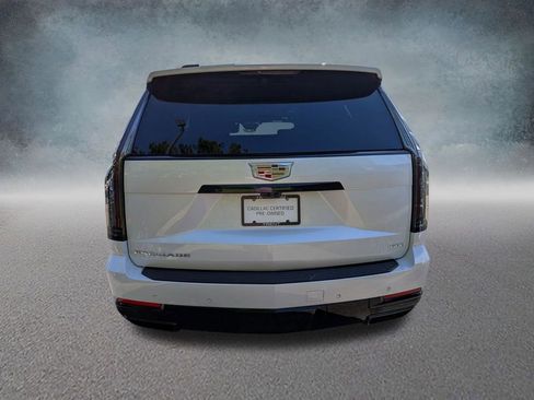 Certified 2025 Cadillac Escalade Sport w/ Touring Package AWD/4WD image 3
