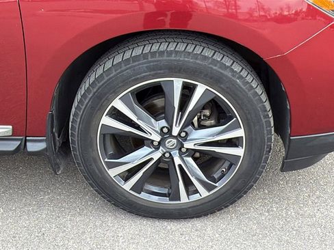 Used 2017 Nissan Pathfinder Platinum image 52