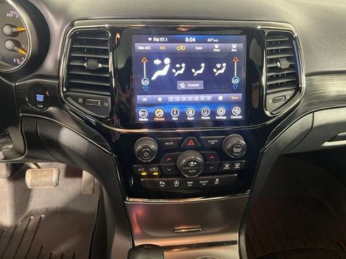 Used 2020 Jeep Grand Cherokee Limited X AWD/4WD image 23