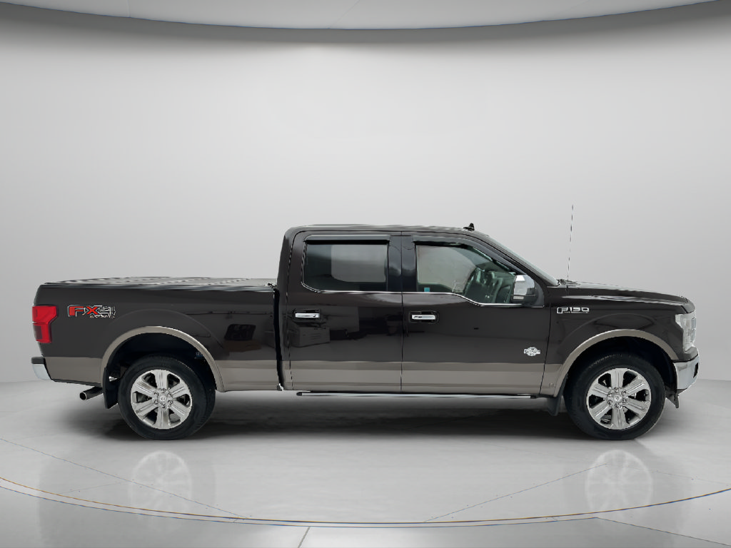 Used 2018 Ford F150 King Ranch w/ Equipment Group 601A Luxury AWD/4WD image 4