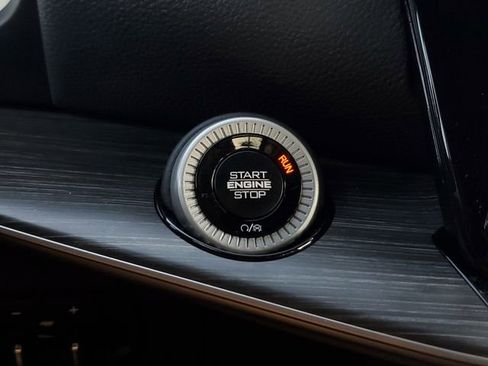 Used 2024 Jeep Wagoneer Series II w/ Premium Group I image 35