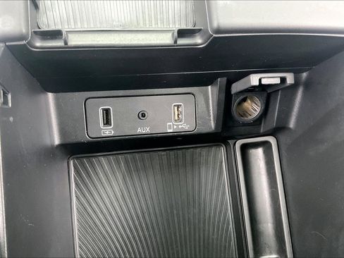 Used 2022 Acura TLX w/ Technology Package image 39