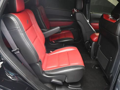 Used 2022 Dodge Durango R/T w/ Tow 'N Go Package AWD/4WD image 11
