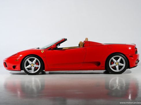 Used 2004 Ferrari 360 Spider RWD image 11