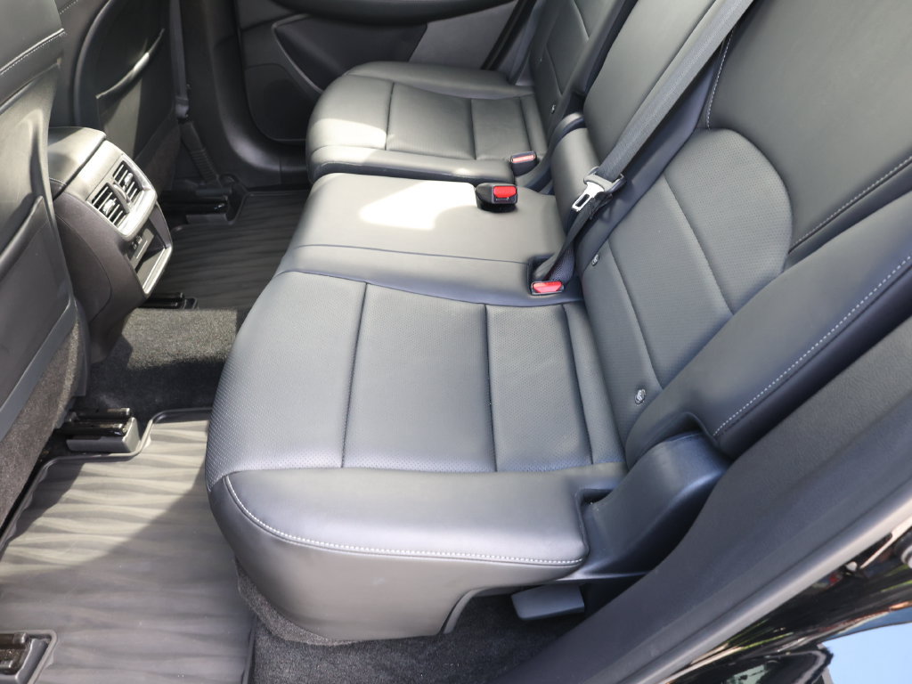 Certified 2024 INFINITI QX50 Luxe FWD image 21