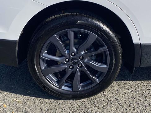Used 2024 Chevrolet Equinox RS FWD image 7