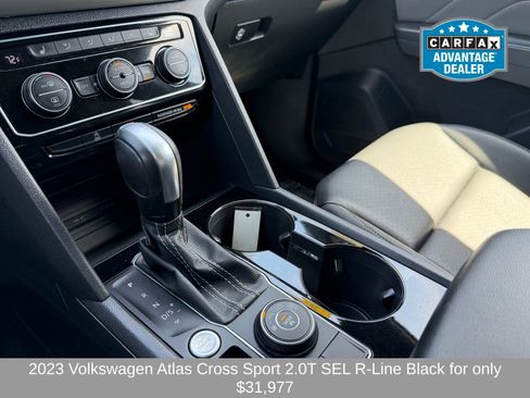 Used 2023 Volkswagen Atlas Cross Sport SEL R-Line AWD/4WD image 18