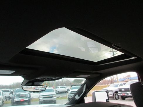 New 2026 GMC Sierra 2500 Denali Ultimate image 14