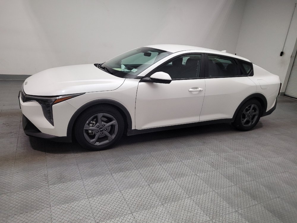 Used 2025 Kia K4 FWD image 2