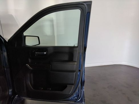 Used 2020 GMC Sierra 1500 Elevation image 37