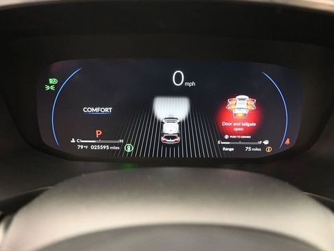 Used 2023 Acura MDX SH-AWD w/ Advance Package image 11