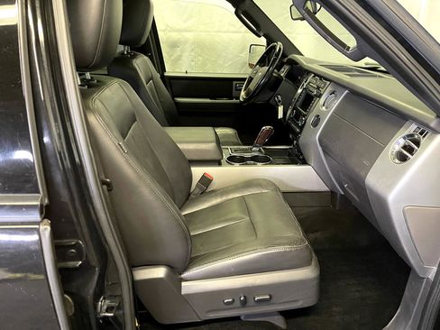 Used 2014 Ford Expedition Limited w/ Equipment Group 301A image 12