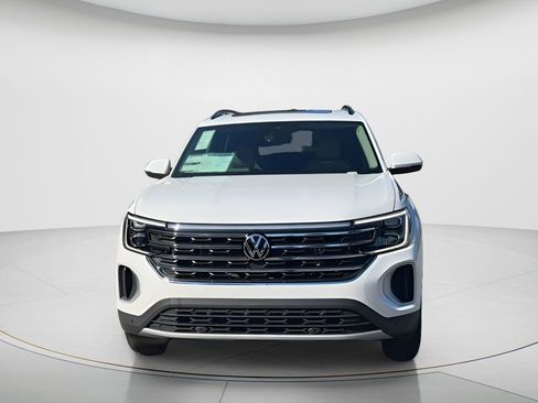 New 2026 Volkswagen Atlas SE image 3