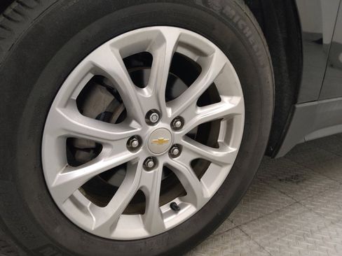 Used 2020 Chevrolet Equinox LS FWD image 31