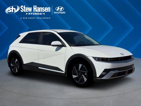 New 2026 Hyundai Ioniq 5 SEL image 11