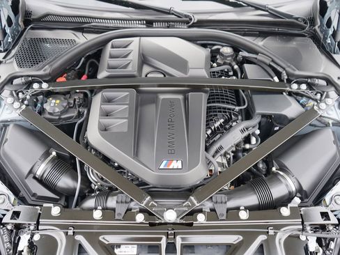 New 2025 BMW M4 xDrive Competition image 24