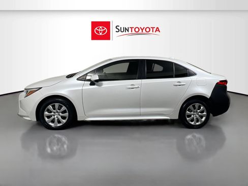 Used 2024 Toyota Corolla LE FWD image 6