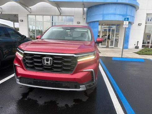 Certified 2023 Honda Pilot EX-L image 2