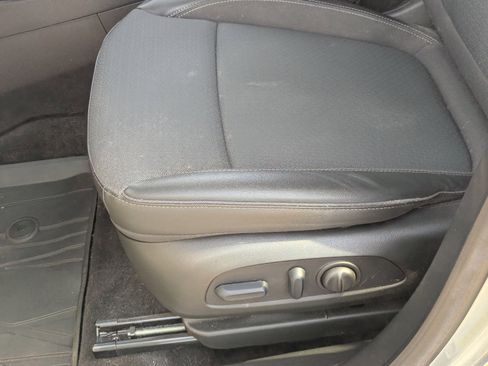 Used 2023 Buick Encore GX Select w/ Safety Package II image 20