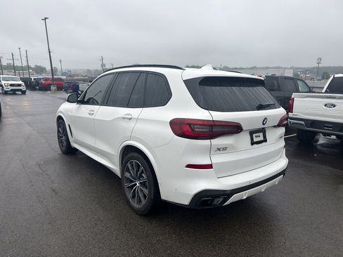 Used 2020 BMW X5 xDrive40i w/ M Sport Package AWD/4WD image 2