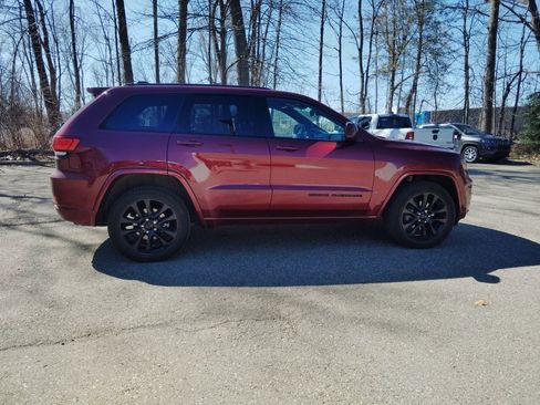 Certified 2018 Jeep Grand Cherokee Altitude image 6