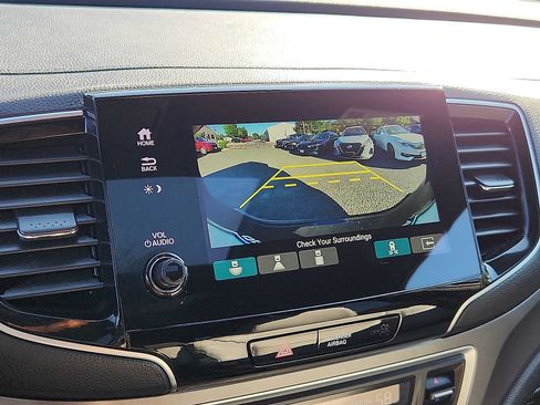 Certified 2023 Honda Passport EX-L image 17