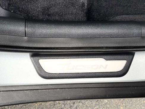 Used 2019 Hyundai Tucson Limited AWD/4WD image 35