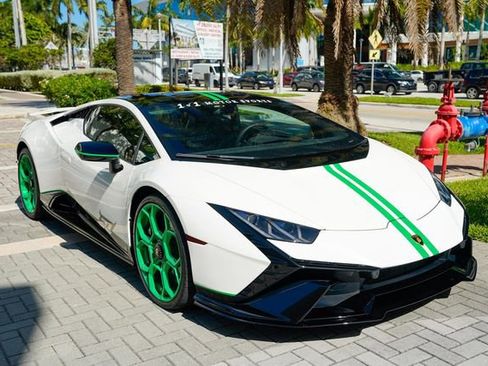 Used 2023 Lamborghini Huracan Tecnica RWD image 36