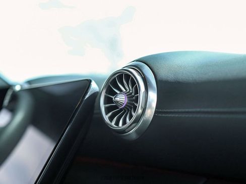 Used 2025 Mercedes-Benz SL 55 AMG 4MATIC image 45