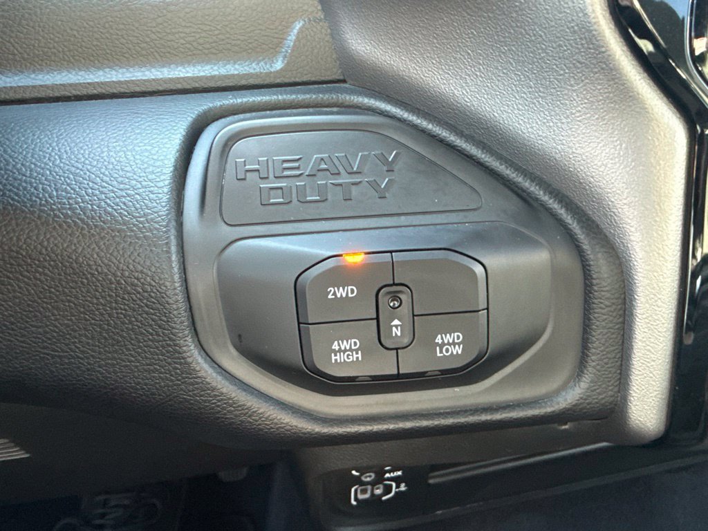 Certified 2026 RAM 2500 Big Horn AWD/4WD image 25