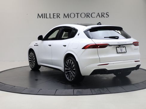 New 2025 Maserati Grecale Modena AWD/4WD image 4