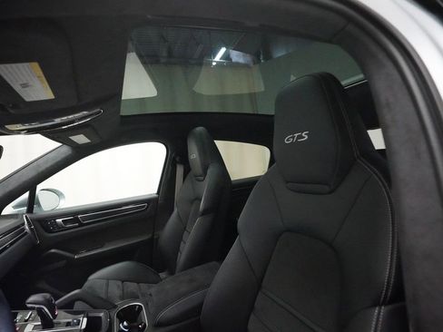 Certified 2023 Porsche Cayenne GTS AWD/4WD image 15