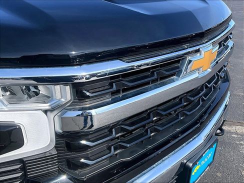 Used 2024 Chevrolet Silverado 1500 LT image 33