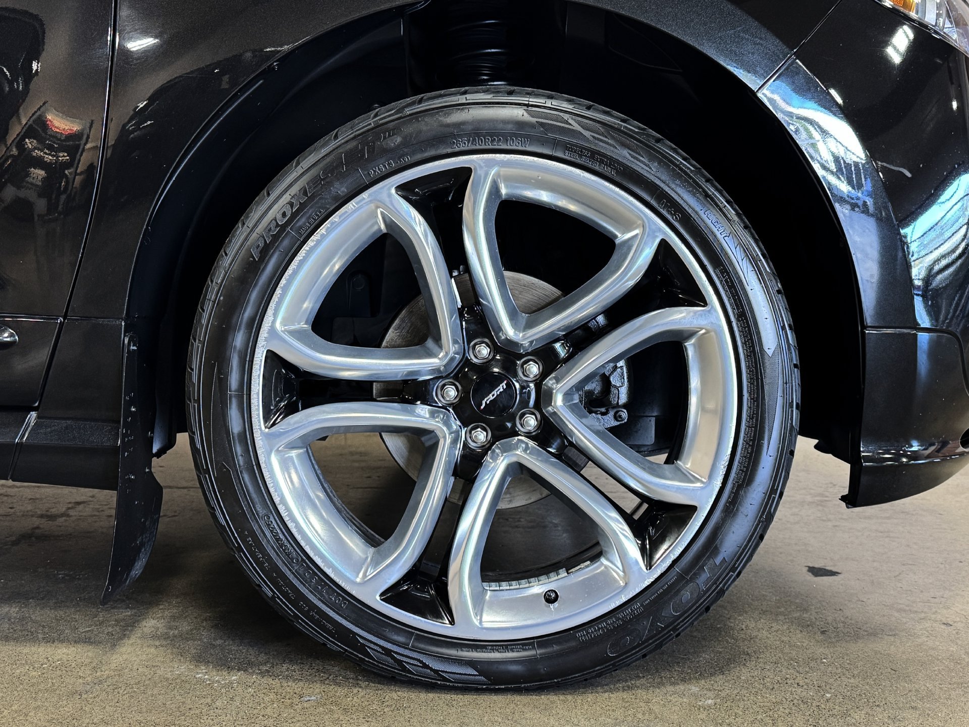 Used 2014 Ford Edge Sport w/ Driver Entry Package AWD/4WD image 10