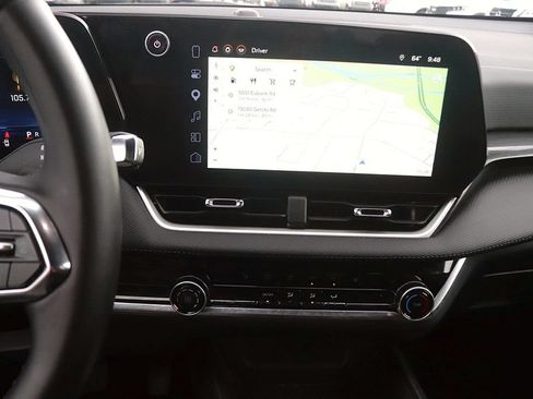 Used 2025 Chevrolet Equinox LT AWD/4WD image 18