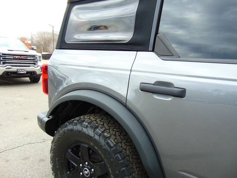Used 2022 Ford Bronco Black Diamond AWD/4WD image 40
