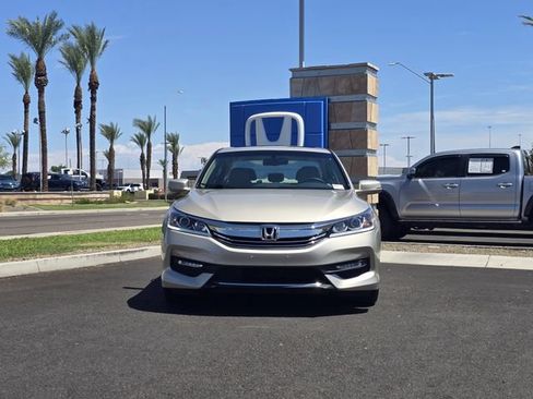 Used 2016 Honda Accord EX-L image 4