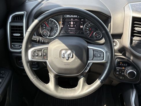 Used 2022 RAM 1500 Big Horn AWD/4WD image 8