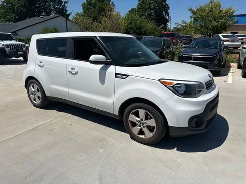 Used 2018 Kia Soul w/ Convenience Package FWD image 15