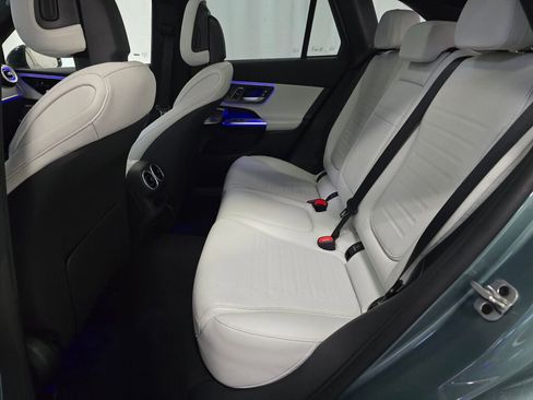 New 2026 Mercedes-Benz GLC 300 GLC 300 image 18