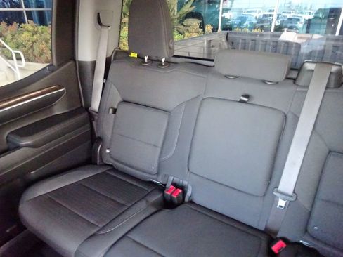 Certified 2024 GMC Sierra 1500 Elevation w/ X31 Off-Road Package image 17