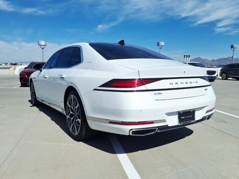 Used 2024 Genesis G90 3.5T AWD/4WD image 4